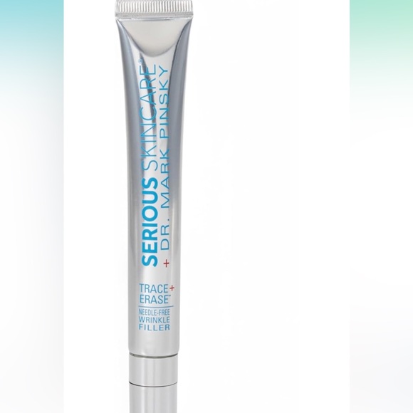 Wrinkle Filler Treatment w/ Hyaluronic Acid & Peptides - Picture 2 of 7